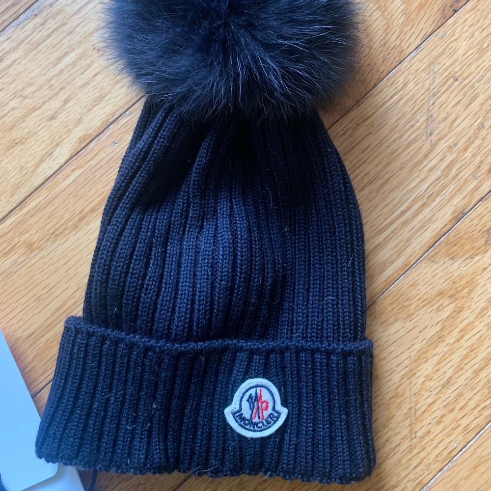 Moncler navy blue kid hat size M